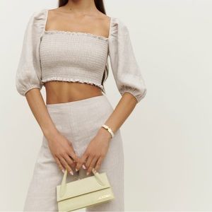 NWOT Reformation Scarlett Linen Smocked Top